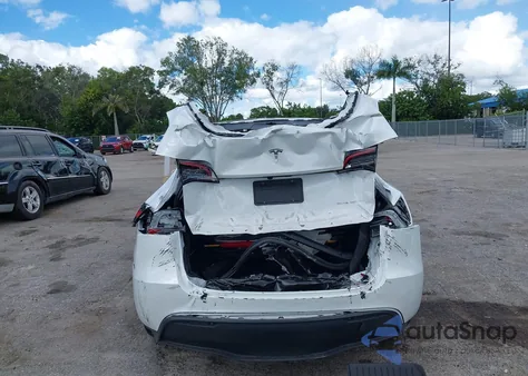 2023 Tesla Model Y Awd/Long Range Dual Motor All-Wheel Drive from USA, damaged, VIN 7SAYGDEE0PF863048